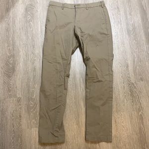 Uniqlo khaki pants men size 32